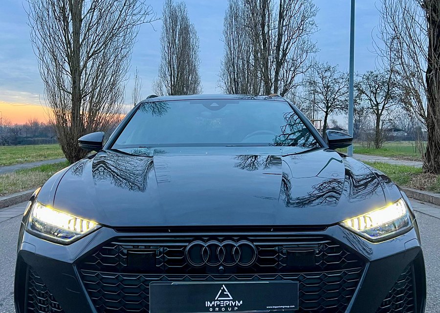 AUDI RS 6 2022