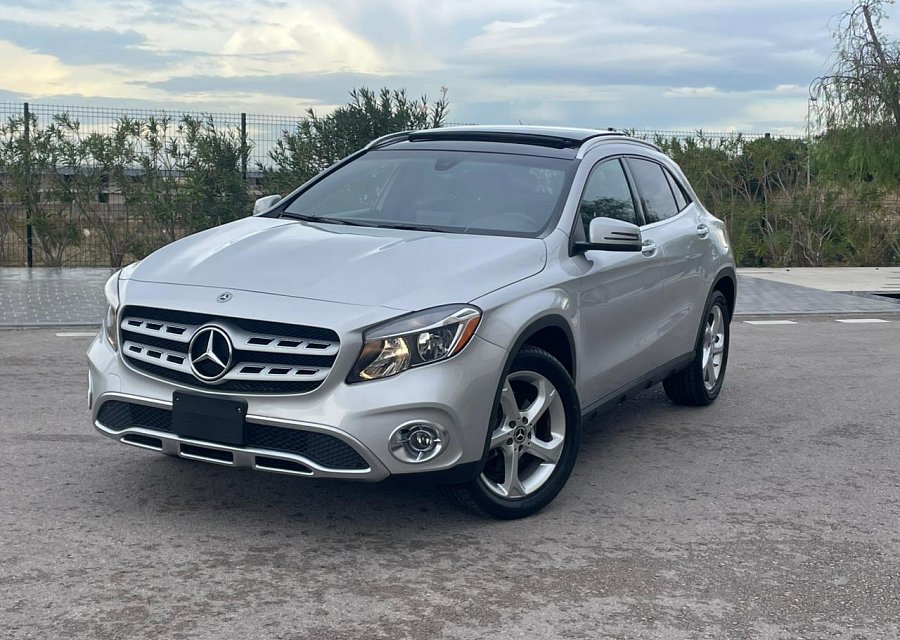 MERCEDES-BENZ GLA 250 2018 4MATIC