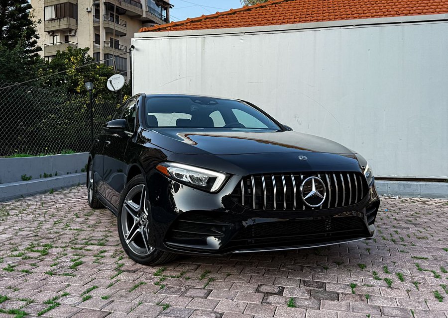 MERCEDES-BENZ A 220 AMG 4MATIC 2019