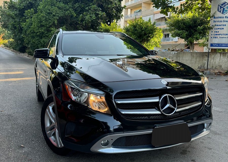 MERCEDES-BENZ GLA 250 2017