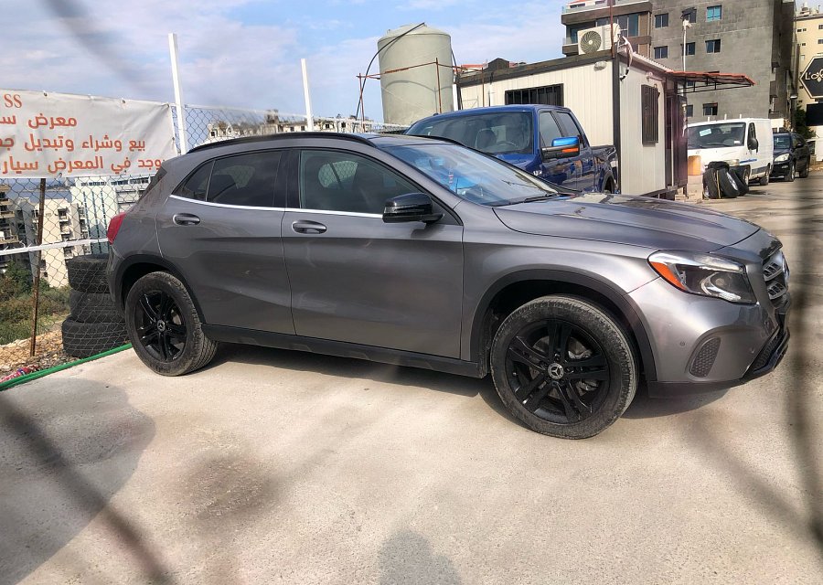 MERCEDES-BENZ GLA 4MATIC 2017