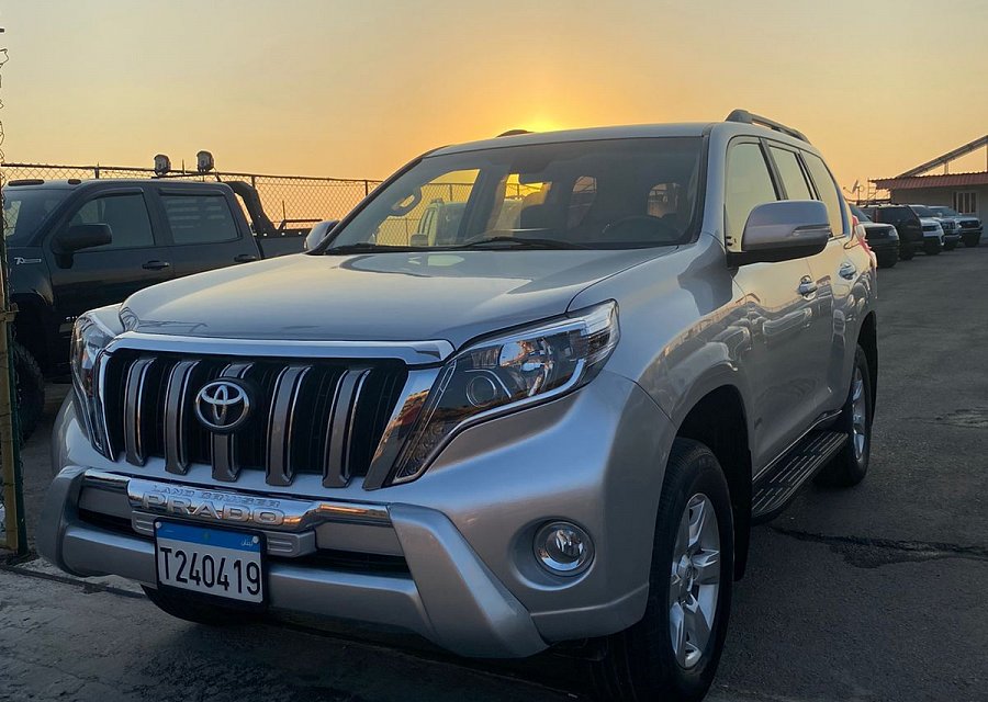 TOYOTA LAND CRUISER PRADO TX-L 2015