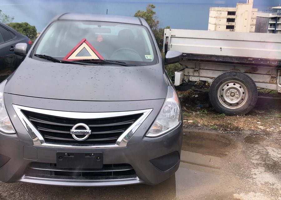 NISSAN VERSA 2018 