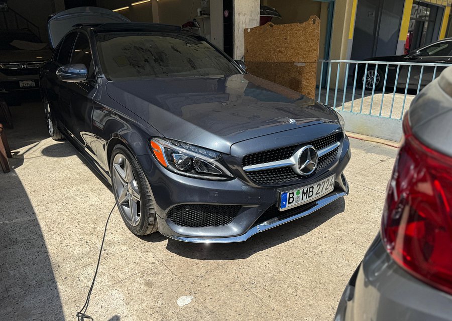 MERCEDES-BENZ C 300 2016