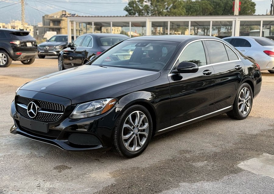 MERCEDES-BENZ C300 2017